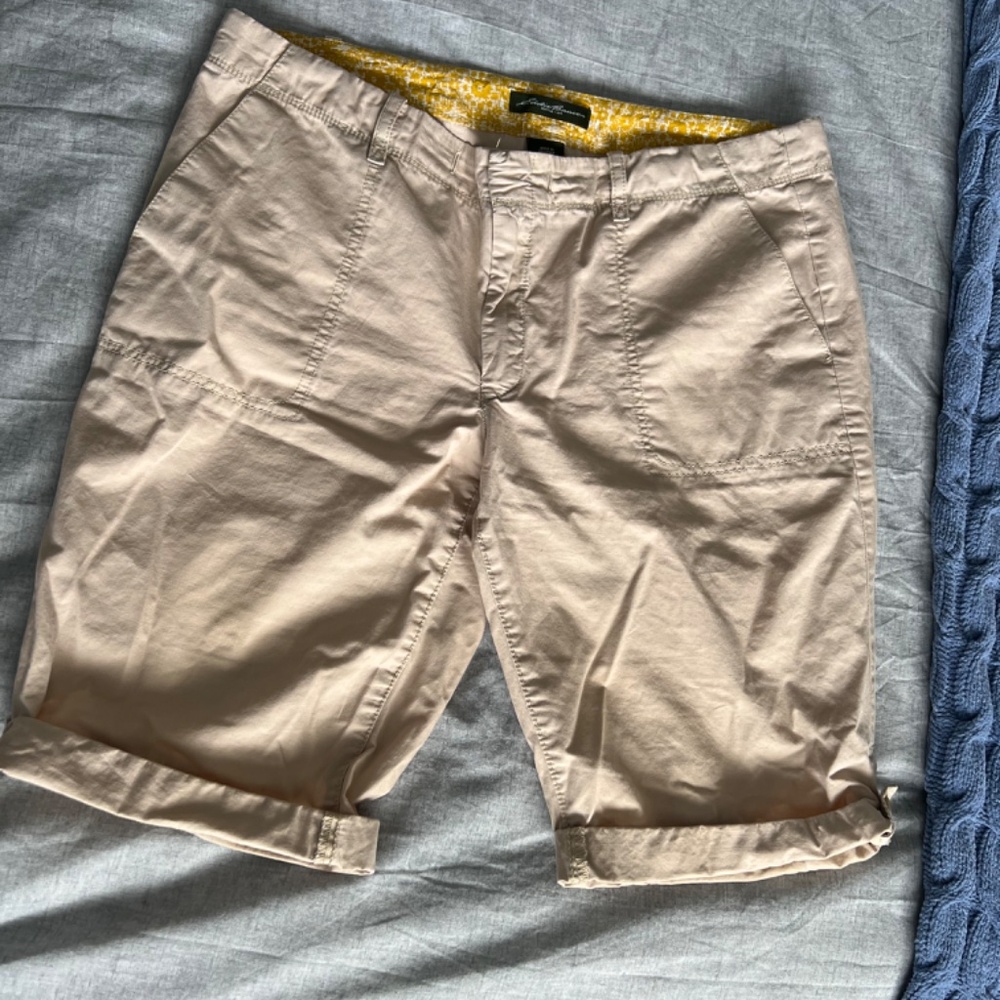 😊 Eddie Bauer Bermuda Shorts (Khaki) 12